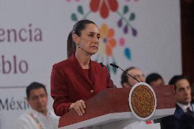 Mexican President Claudia Sheinbaum Holds Briefing Conference - Mexico