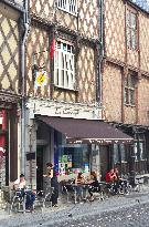 Illustration - Bourges