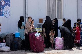 Afghan Immigrants Expelled From Iran