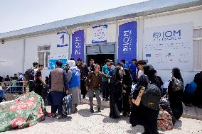 Afghan Immigrants Expelled From Iran