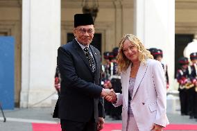 Meloni and Anwar Bin Ibrahim Meet in Rome - Italy