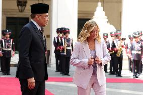 Meloni and Anwar Bin Ibrahim Meet in Rome - Italy
