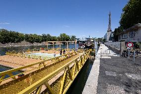 Construction of safe bathing area for swimming in the Seine - Paris RL