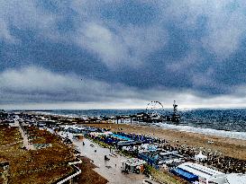 Thunderstorms Sweep Through Scheveningen as Heat Gives Way - The Hague