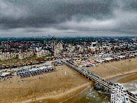 Thunderstorms Sweep Through Scheveningen as Heat Gives Way - The Hague