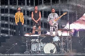 Imagine Dragons Live In Lyon