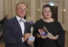Japanese novelist Otani wins U.K. award