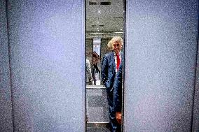 Wilders Secures Passage of Tough Asylum Laws - The Hague