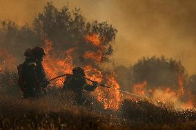 Wildfire on Greek Island of Crete Forces Evacuation of 1,500