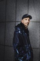 GUSTAF SKARSGARD