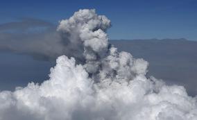 Mt. Shinmoe eruption in southwestern Japan