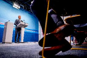 PM Dick Schoof Speaks At Press Conference - The Hague