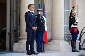 Emmanuel Macron Welcomes Malaysian Prime Minister - Paris RL