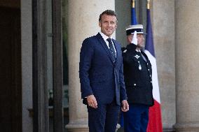 Emmanuel Macron Welcomes Malaysian Prime Minister - Paris RL