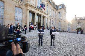 Emmanuel Macron Welcomes Malaysian Prime Minister - Paris RL