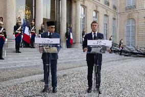 Emmanuel Macron Welcomes Malaysian Prime Minister - Paris RL