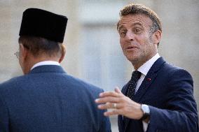 Emmanuel Macron Welcomes Malaysian Prime Minister - Paris RL