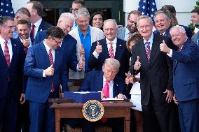 Donald Trump signs "Big Beautiful Bill" - Washington