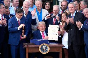 Donald Trump signs "Big Beautiful Bill" - Washington