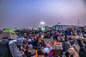 Afghan Immigrants Expelled From Iran - Herat