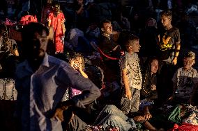 Afghan Immigrants Expelled From Iran - Herat