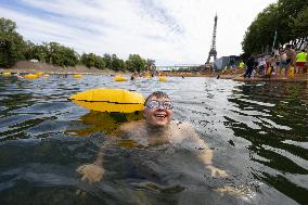 Opening day of the Grenelle Seine bathing site - Paris RL