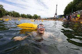 Opening day of the Grenelle Seine bathing site - Paris RL