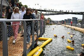 Opening Day Of The Grenelle Seine Bathing Site - Paris