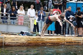 Opening day of the Pont Marie Seine bathing site - Paris RL