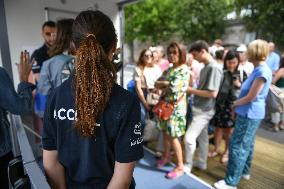 Opening Day Of The Grenelle Seine Bathing Site - Paris