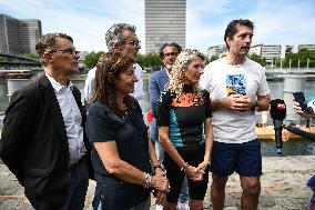 Opening Day Of The Grenelle Seine Bathing Site - Paris