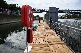 Opening Day Of The Grenelle Seine Bathing Site - Paris
