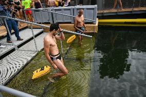 Opening Day Of The Grenelle Seine Bathing Site - Paris