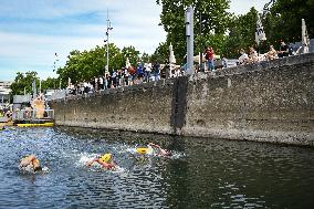 Opening Day Of The Grenelle Seine Bathing Site - Paris