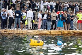 Opening day of the Pont Marie Seine bathing site - Paris RL