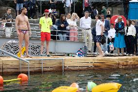 Opening day of the Pont Marie Seine bathing site - Paris RL