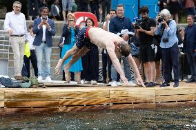 Opening day of the Pont Marie Seine bathing site - Paris RL