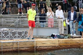 Opening day of the Pont Marie Seine bathing site - Paris RL