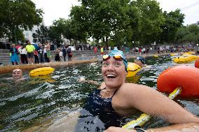 Opening day of the Pont Marie Seine bathing site - Paris RL