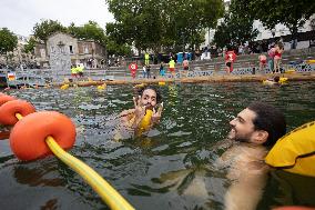 Opening day of the Pont Marie Seine bathing site - Paris RL