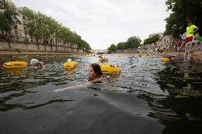 Opening day of the Pont Marie Seine bathing site - Paris RL