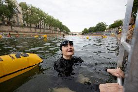Opening day of the Pont Marie Seine bathing site - Paris RL