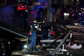 Motorist Drives Her Car By Accident  Into A Terrace - Paris