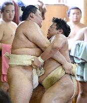 Sumo: Nagoya tournament