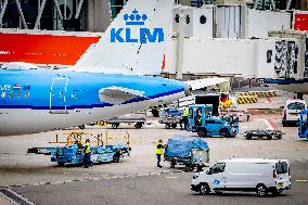 KLM Ground Staff Are Not Allowed To Strike - Netherlands