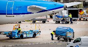 KLM Ground Staff Are Not Allowed To Strike - Netherlands