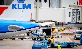 KLM Ground Staff Are Not Allowed To Strike - Netherlands