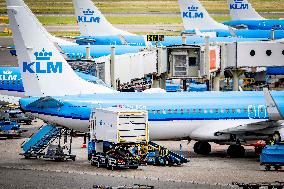 KLM Ground Staff Are Not Allowed To Strike - Netherlands