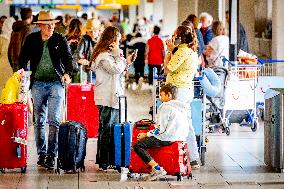 Illustration - Summer Holidays Airport Departures