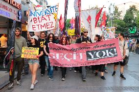 Anti Gouvernement Protest in Izmir -Turkey